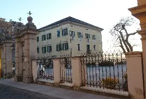 Palazzo Doglioni Dalmas sede di Confindustria Belluno Dolomiti