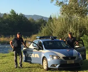 volante-questura-lambioi