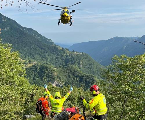 Domenica con vari interventi di soccorso in montagna