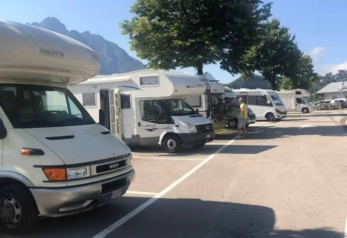 area camper calalzo_edited