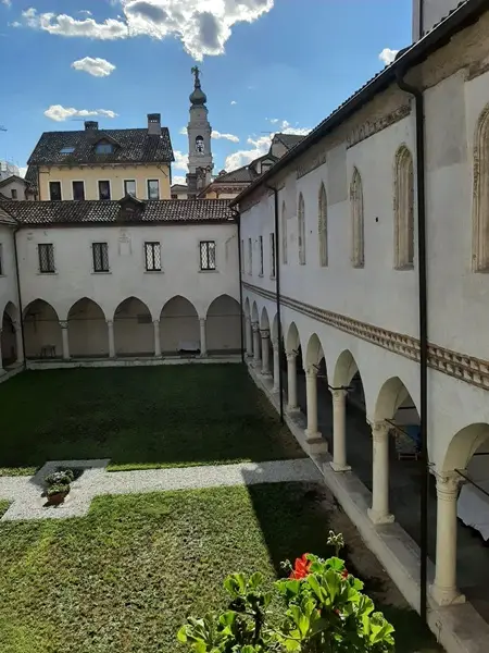 Chiostro gotico Seminario Gregoriano