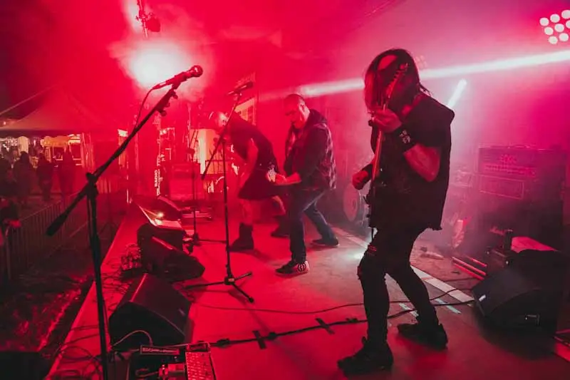 Italian Bike Week 2025, il rombo del rock: il programma musicale