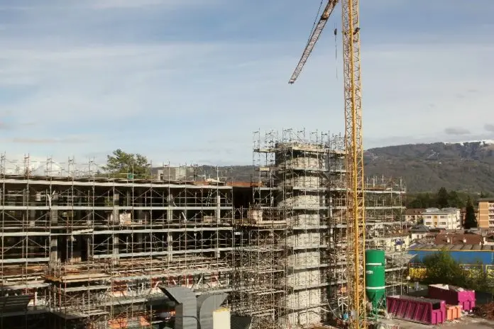 lavori cantiere edile ospedale