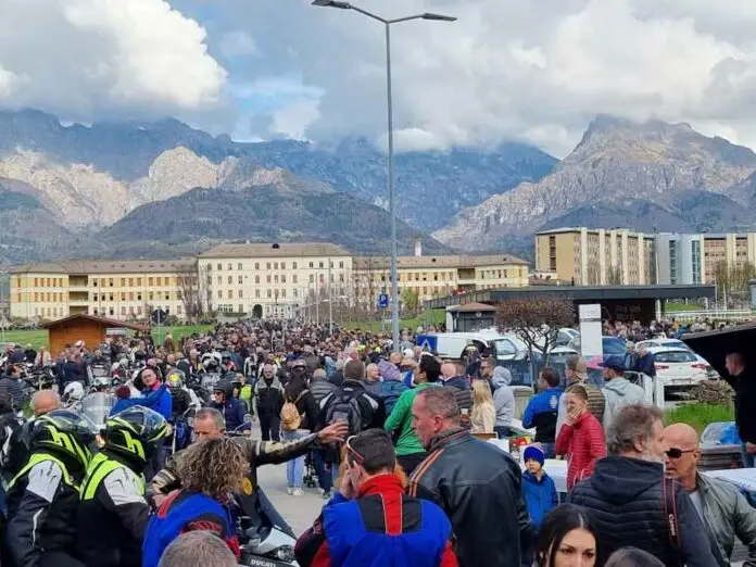 36 benedizione motociclista feltre_edited