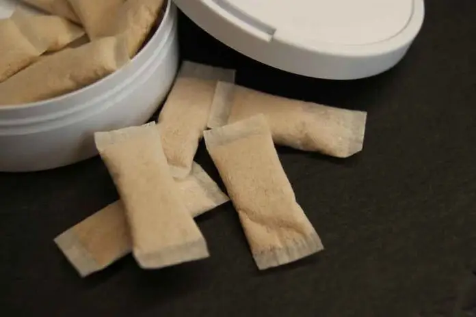 Nicotine-Pouches_edited