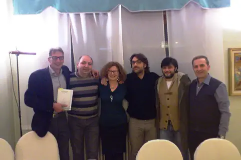 Foto di gruppo con Maino alla Locanda leggera
