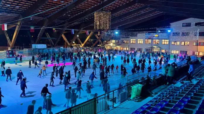 Palaghiaccio di Feltre - Foto di Mario Carazzai