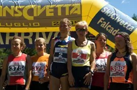 transcivetta-donne-podio-leggera