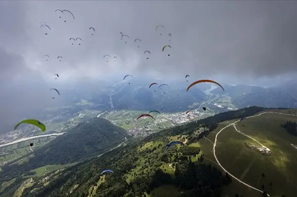 Parapendio Monte Avena ph Martin Sheel