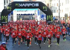 santaklaus running 2013
