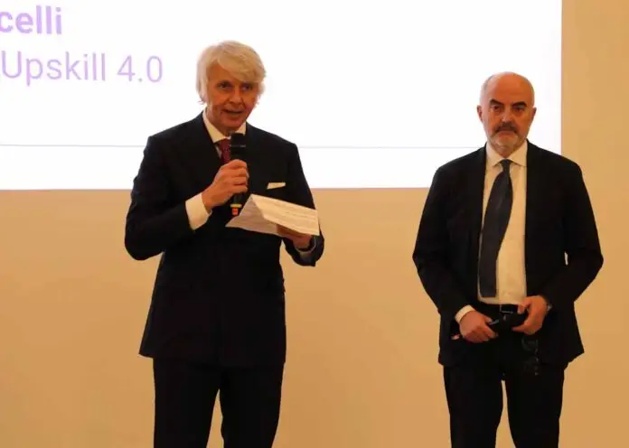 Futuro Qui! - Bruno Giordano pres. Fondazione Cariverona e Stefano Micelli pres. Upskill 4_edited