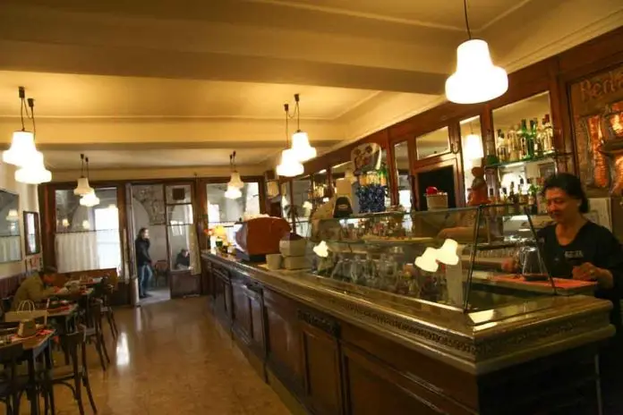 bar commercio 2013_edited