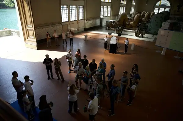 visita alla centrale di Nove