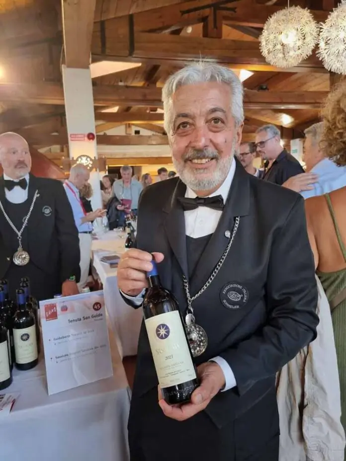 VinoVip Sommelier_edited