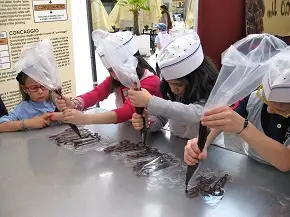 Laboratori cioccolato per bambini