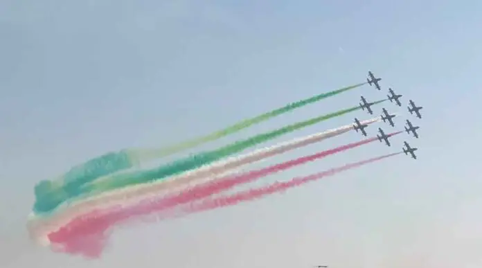 frecce tricolori_edited