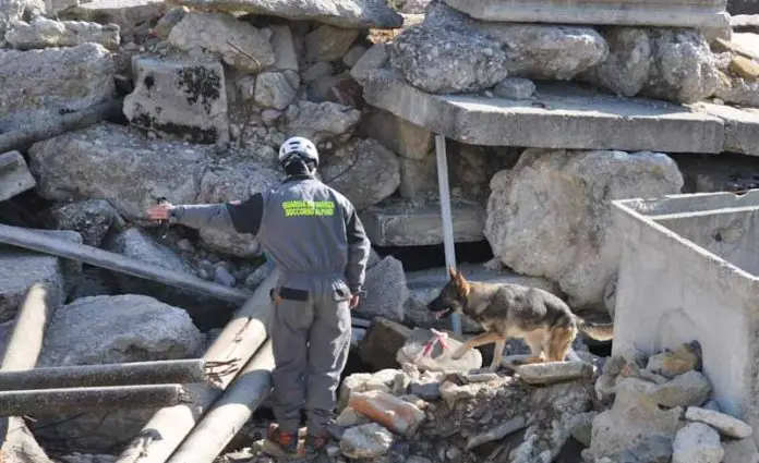 Soccorso alpino della Guardia di Finanza_edited