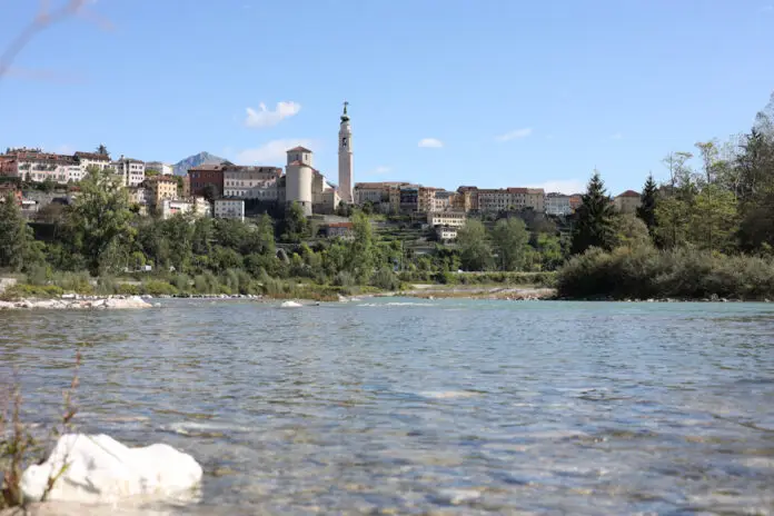 piave sfondo belluno_edited
