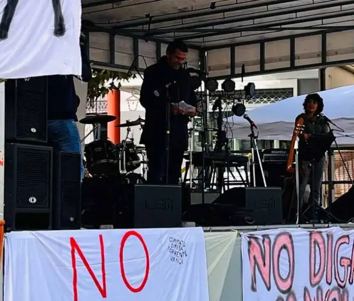 Padrin no diga manifestazione Lamon_edited