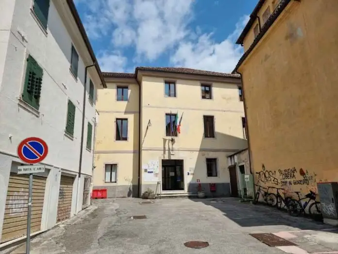 istituto Catullo Belluno via Garibaldi_edited