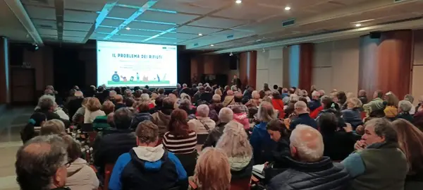 Serata rifuti San Vito Vivaio Dolomiti e il Comitato Cittadini Feltre
