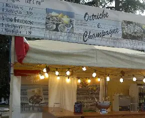 mercatino regionale francese piazza martiri