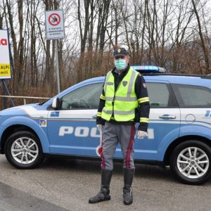 polizia controllo coronavirus