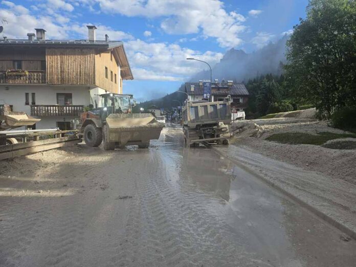 frana cancia 15 16 giugno 2025