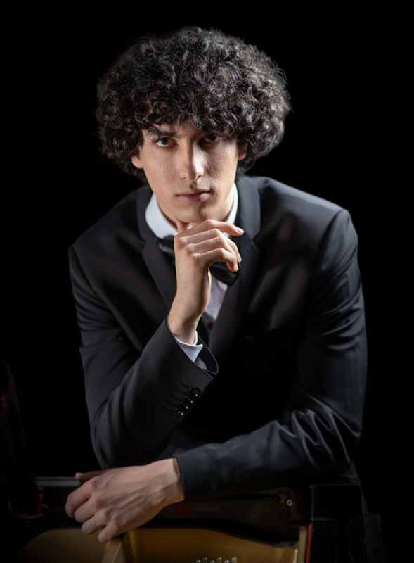 Martedì concerto in Prefettura per il Festival Pianistico Cristofori