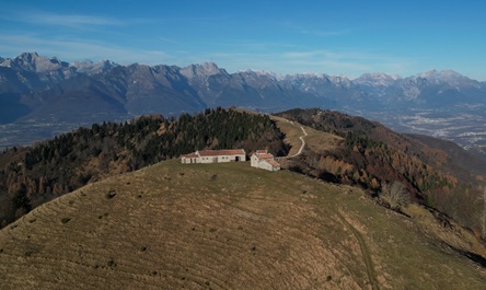 Borgo Valbelluna. Avviso per la gestione dello Chalet di Col d’Artent. Proposte entro il 30 gennaio