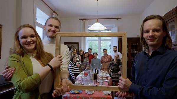 Le Cicogne di Chernobyl. Venerdì a Borca di Cadore e sabato a Belluno il film pluripremiato