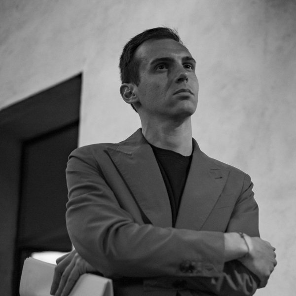 Ora d’aria. Venerdì a Fonzaso lo spettacolo di Leonardo Scapin