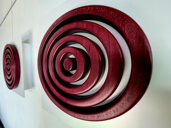 A 2.732 metri l’arte sfida il limite: inaugurata oggi “Cortina di Stelle” al Lagazuoi